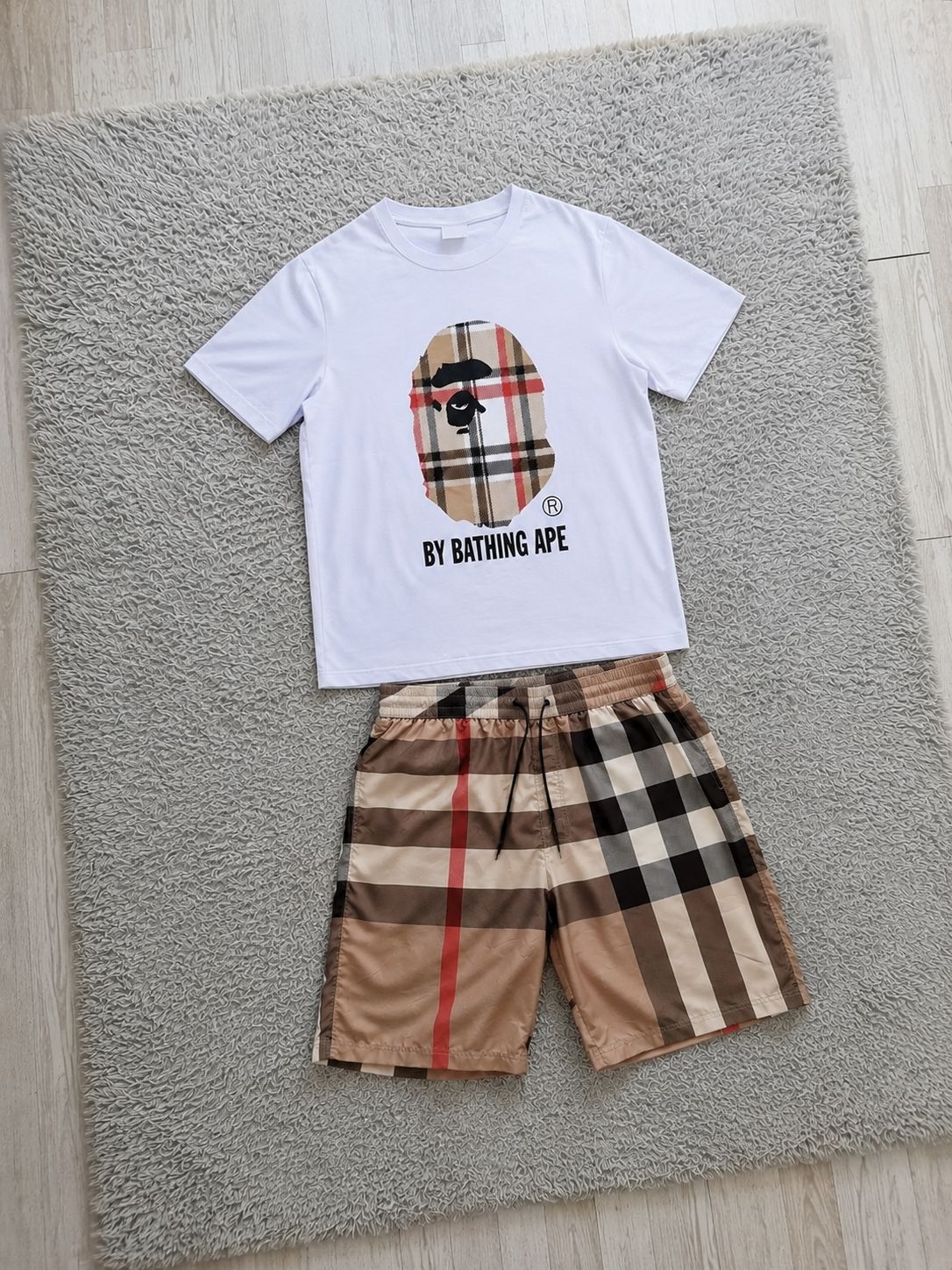 ENSEMBLE BURBURRY WHITE BLACK